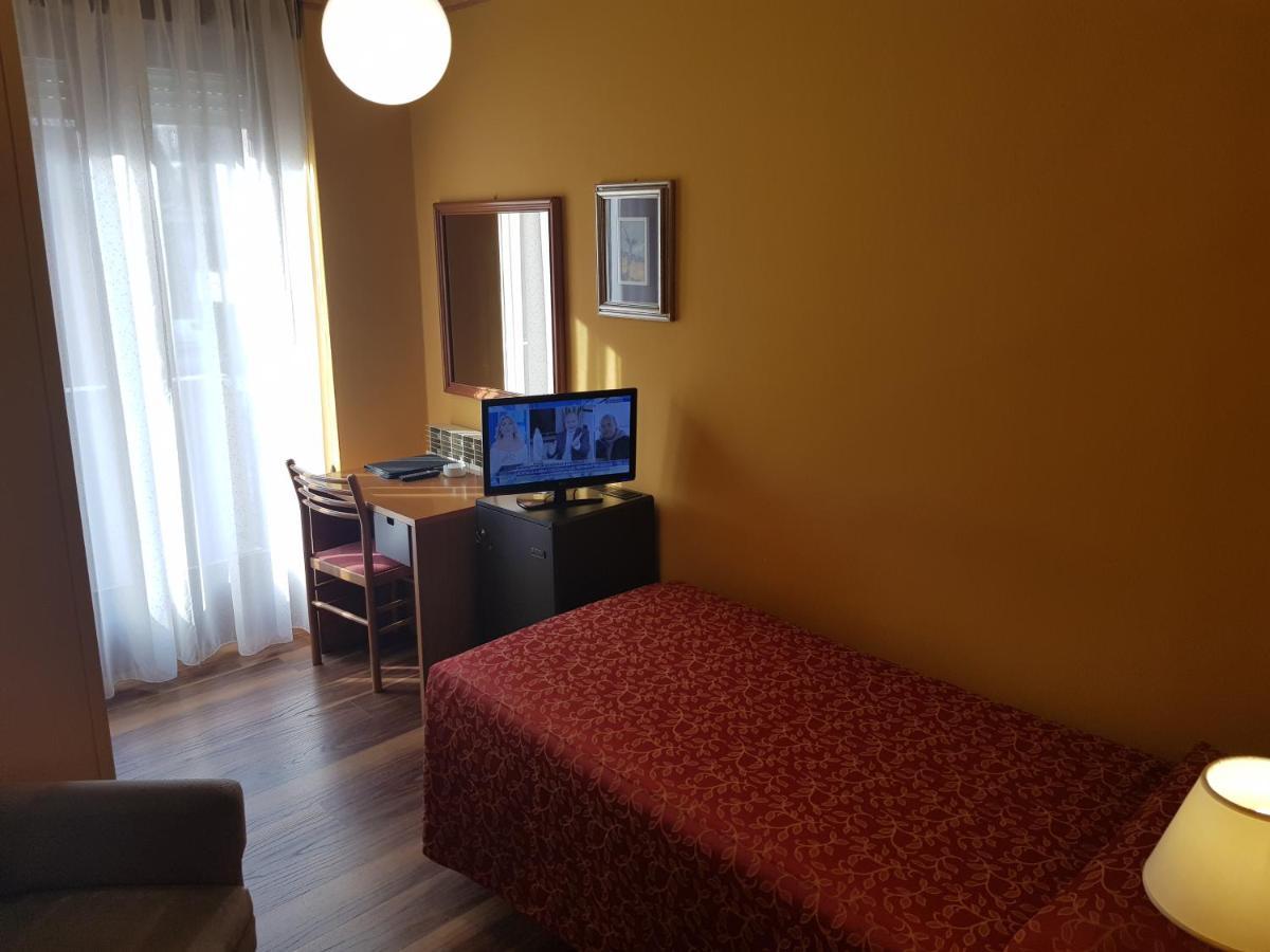 Hotel Diana Boario Terme المظهر الخارجي الصورة