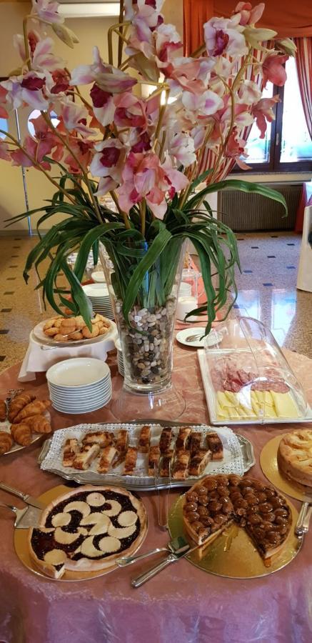 Hotel Diana Boario Terme المظهر الخارجي الصورة