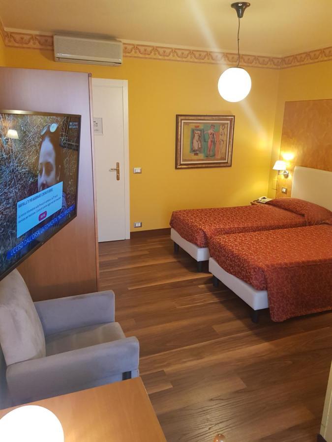 Hotel Diana Boario Terme المظهر الخارجي الصورة