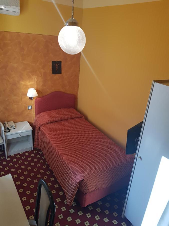 Hotel Diana Boario Terme المظهر الخارجي الصورة