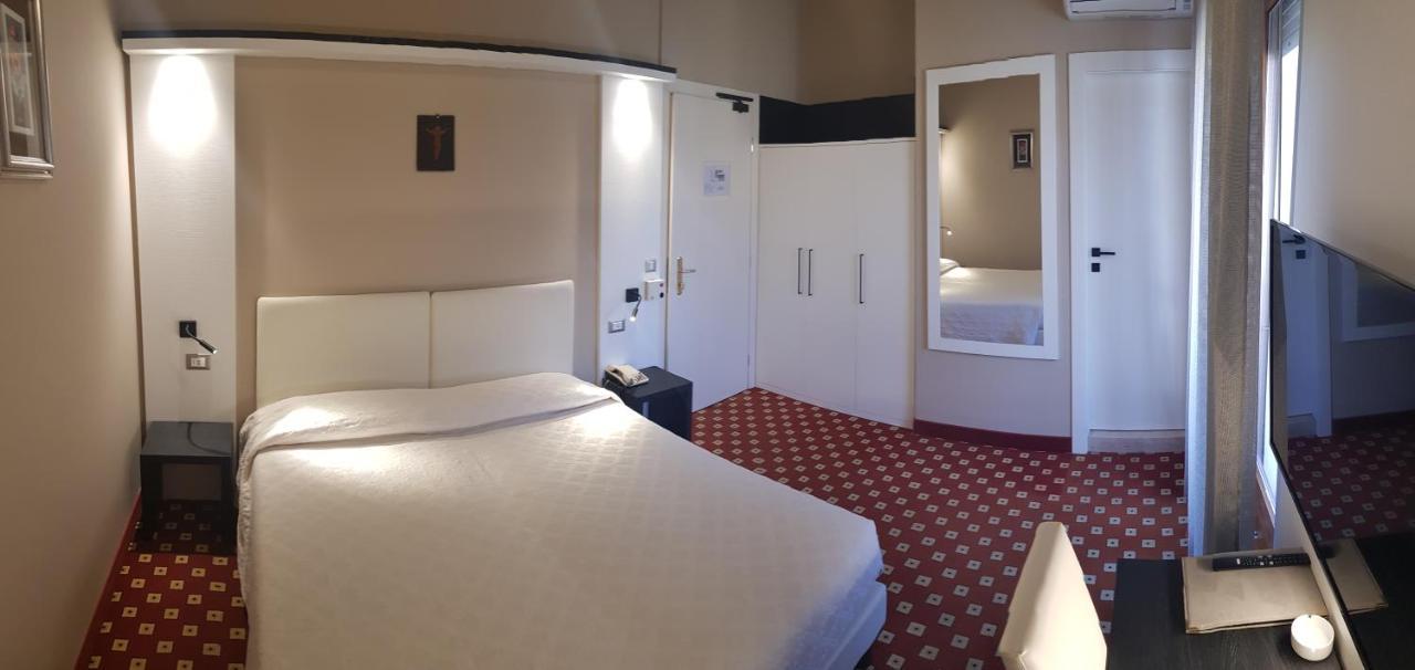 Hotel Diana Boario Terme المظهر الخارجي الصورة